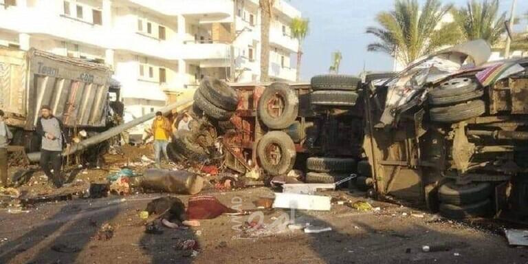 مصرع أكثر من 24 شخصاً بحادثي تصادم منفصلين في مصر