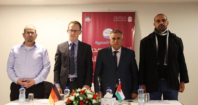 الأعرج يطلق جائزة الصحفي صديق الحكم المحلي المرحلة الثانية