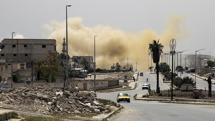 الغارديان: بسقوط حلب يصبح حلم المعارضة بحكم ذاتي بعيد المنال