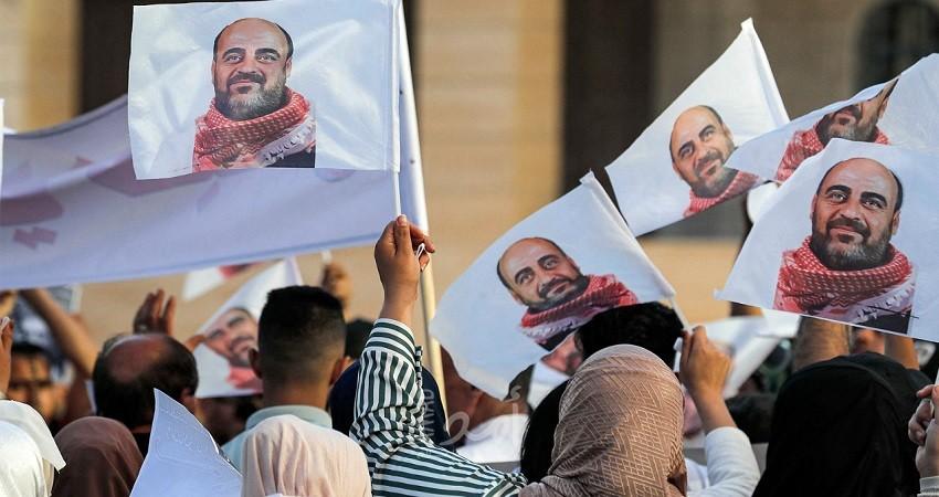 تأجيل جلسة محاكمة المتهمين بقتل الناشط نزار بنات
