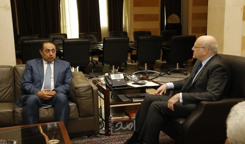 وفد الجامعة العربية يلتقي القيادات اللبنانية في مسعى لحلحلة الأزمة مع السعودية