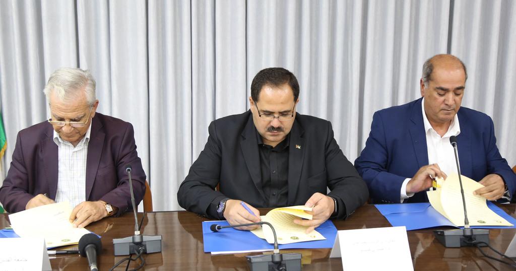 التربية: تصويت البرلمان ضد خفض الدعم للتعليم بمثابة "أم الصفعات" للاحتلال