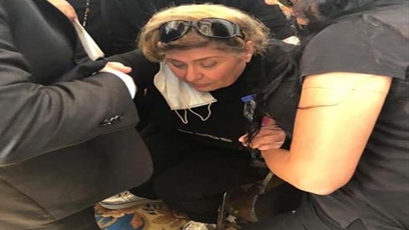الفنانة المصرية "سهير رمزي" تكشف سر إغمائها في جنازة محمود ياسين
