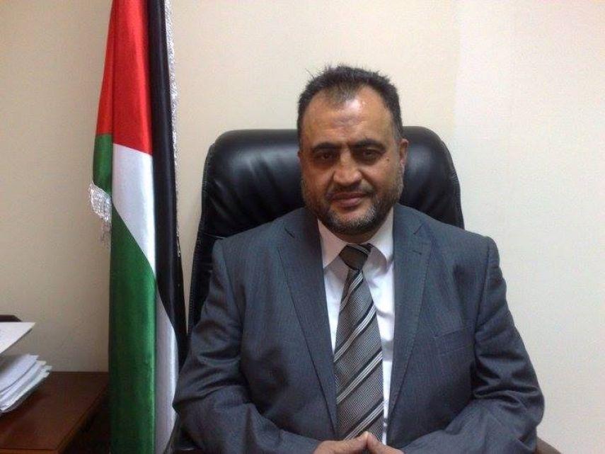 جيش الاحتلال يفرج عن وزير الأسرى الأسبق وصفي قبها