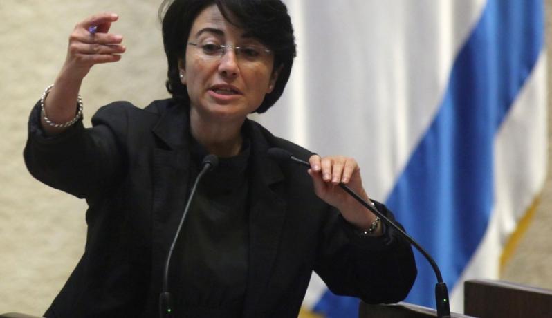 بالفيديو.. طرد النائب "حنين زعبي" من الكنيست الإسرائيلي