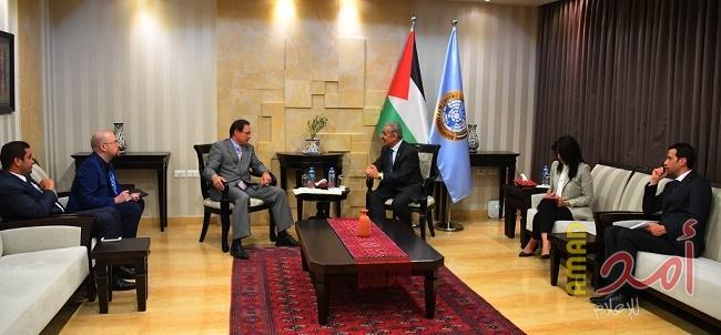 أشتية يطالب روسيا بالضغط على إسرائيل لوقف اقتطاع أموال المقاصة والإفراج على الأموال المحتجزة