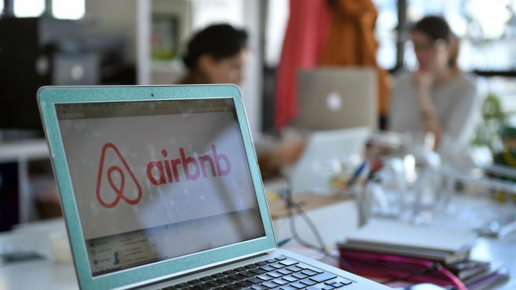 موقع Airbnb للعقارات