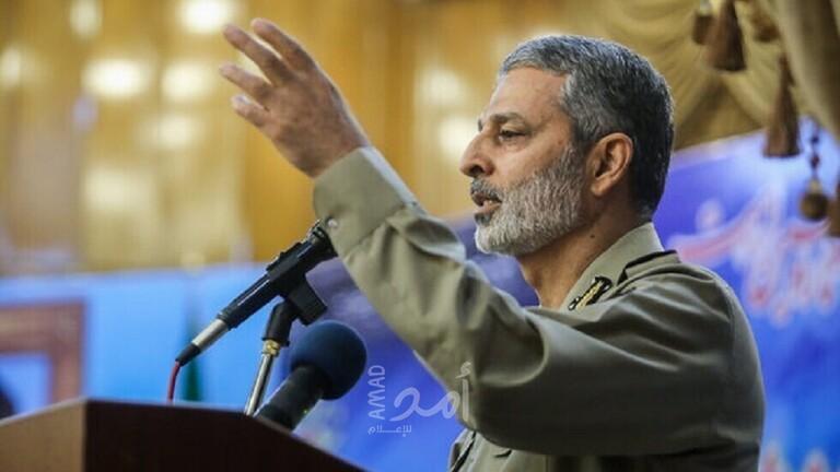 قائد الجيش الإيراني يرد على تهديد ترامب باستهداف 52 موقعاً في إيران