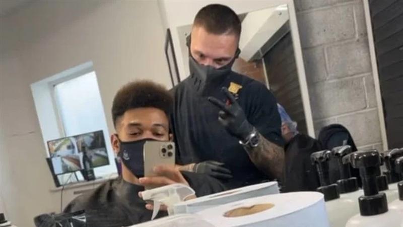 نجم الدوري الإنجليزي"جولينتون " مهدد بالسجن بسبب قصة شعر.. ... تفاصيل