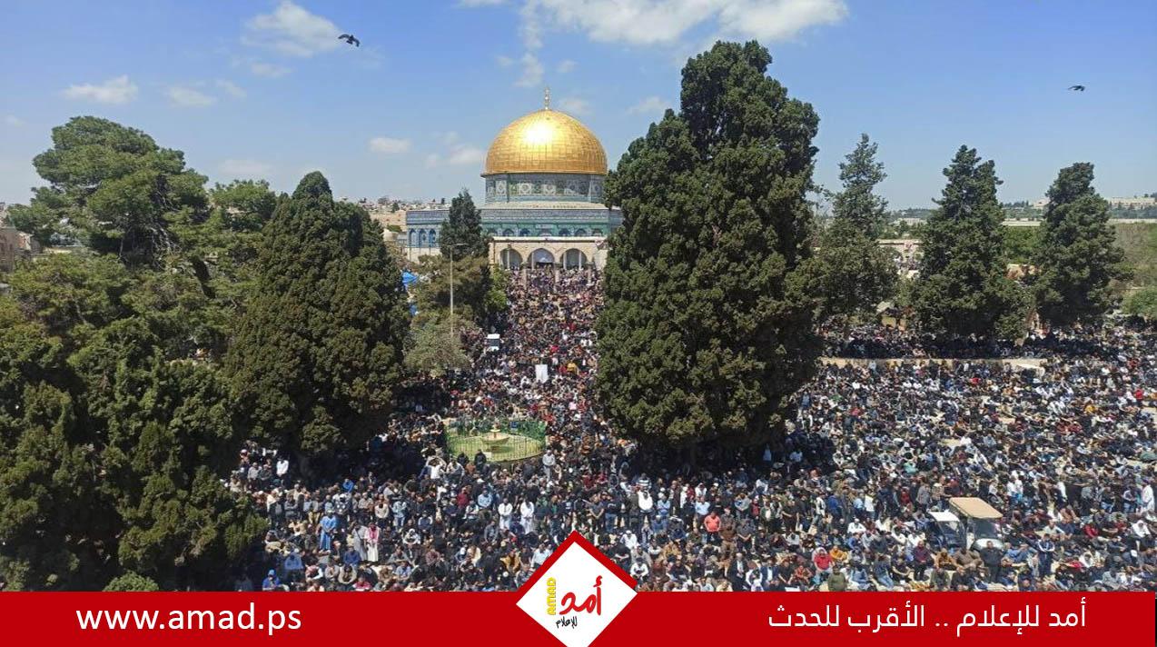 50 ألف مُصل يؤدون صلاة الجمعة في المسجد الأقصى