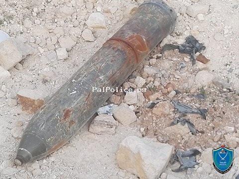 الخليل: الشرطة تعثر على جسم مشبوه