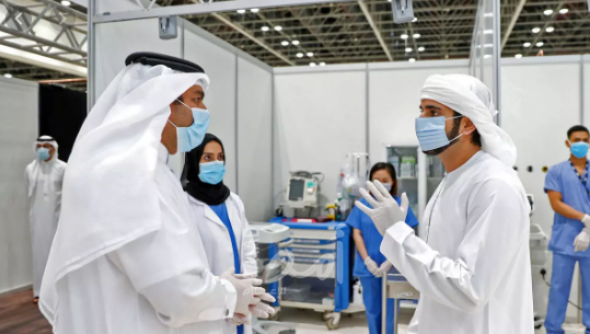 الإمارات ترفع قيود الدخول المفروضة على المقيمين الأجانب بسبب كورونا