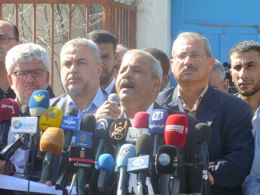 العوض: يستهجن منع حماس إقامة الفعالية المركزية لإحياء ذكرى النكبة 69 في غزة
