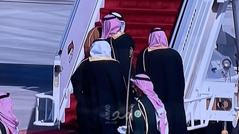 كاسرا الإجراء الكوروني..بن سلمان  يستقبل أمير قطر بـ"الأحضان"  - فيديو