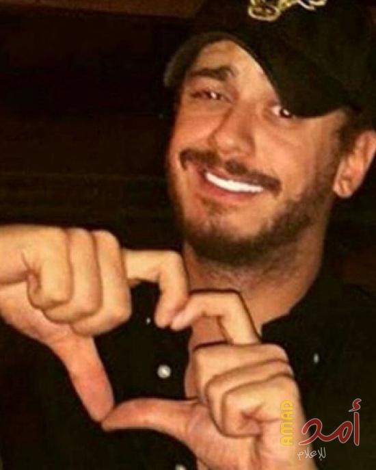 سعد لمجرد بملابس نسائية!!
