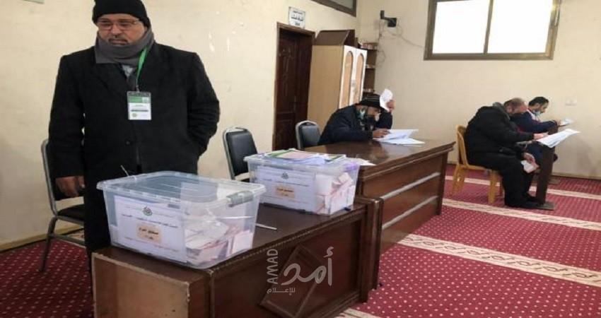 حماس تنهي المرحلة الأولى من انتخاباتها الداخلية - صور