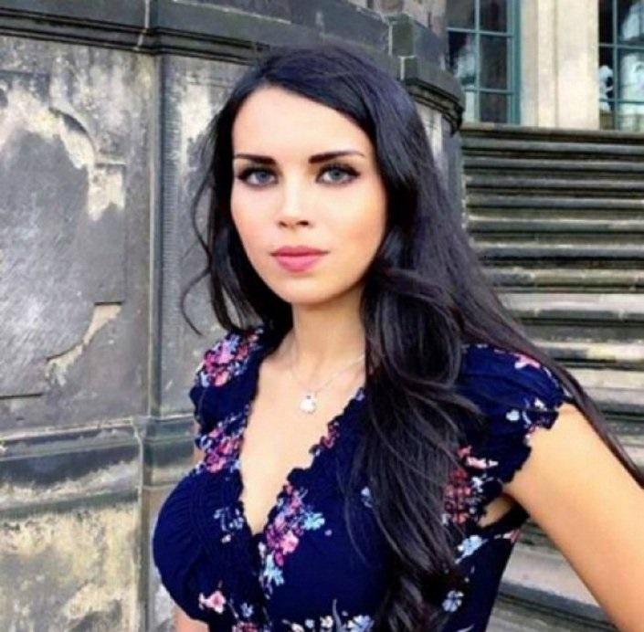 بالصور... زوجة باسم ياخور تتصدر مسابقة جميلات أوروبا