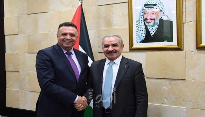 أشتية: سننهي الإشكاليات المالية لموظفي إعلام السلطة في غزة
