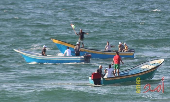 سلطات الاحتلال تقرر تقليص مساحة الصيد في بحر  قطاع غزة