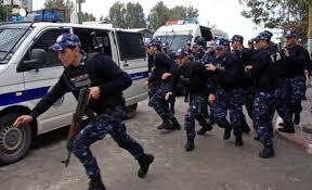 الشرطة تلقي القبض على شخص صادر بحقه حكم قضائي 10 سنوات في قلقيلية