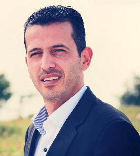 هنا في القدس ( طارق عسراوي)
