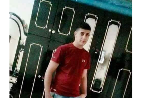 عائلة الأسير عسراوي تنفي خبر وفاة ابنهم في سجون الاحتلال