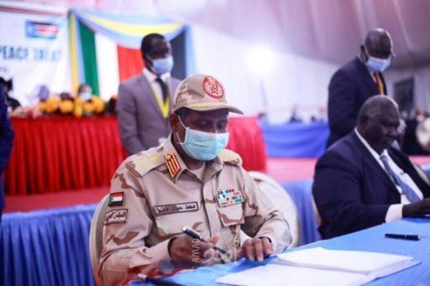 العشرات يغلقون ميناء السودان الرئيسي احتجاجا على اتفاق السلام