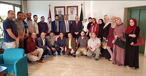 وكيل وزارة التربية يلتقي عدداً من المعلمين الفلسطينيين في الكويت ويشيد بتميزهم