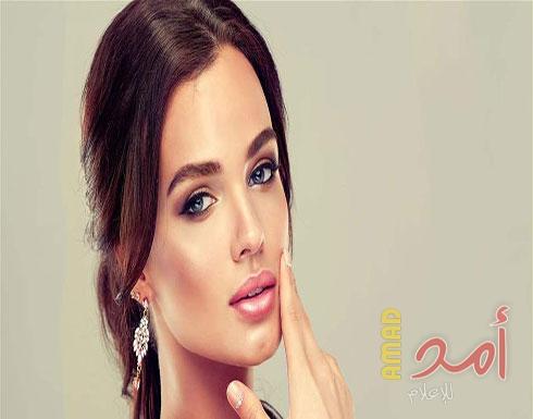 عيناكِ صغيرتان.. جربي المكياج الفرنسي لتوسيعهما