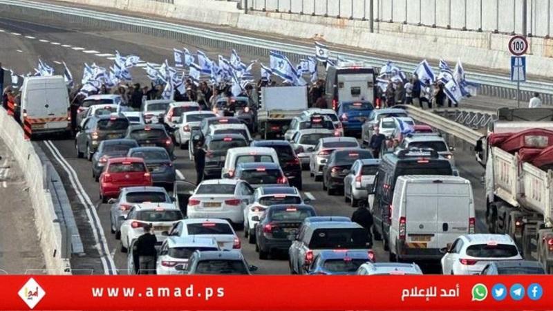 محدث..  إسرائيل: احتجاجات وتوشيش طرف رفضا لانقلاب نتنياهو  القضائي- فيديو وصور