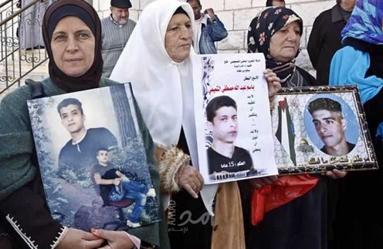 اعتصام تضامني في طولكرم للمطالبة بإنهاء معاناة الأسرى