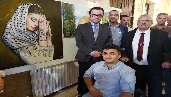 بسيسو يفتتح معرض "حياة" للفنان الشاب محمود أبو دغش