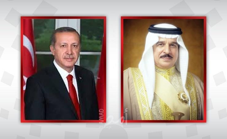 الأولى منذ فترة.. أردوغان والعاهل البحريني يجريان محادثات هاتفية