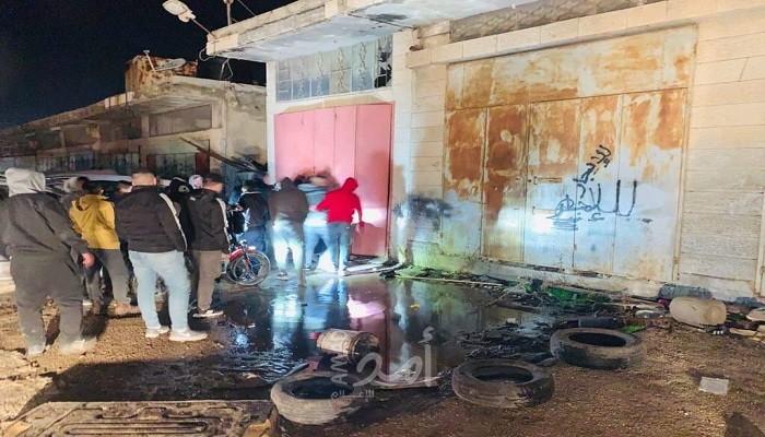 بالأسماء.. اعتقالات في الضفة واندلاع مواجهات مع قوات الاحتلال في البيرة والخليل