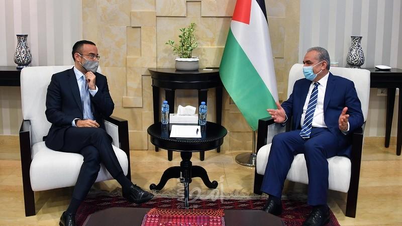 اشتية: لدينا اجماع دولي رافض للضم ونريد اعترافاً دولياً بالدولة الفلسطينية