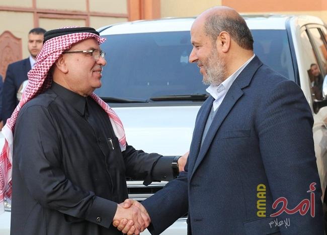 بشكل مفاجئ..العمادي يعود إلى غزة بعد 4 ساعات