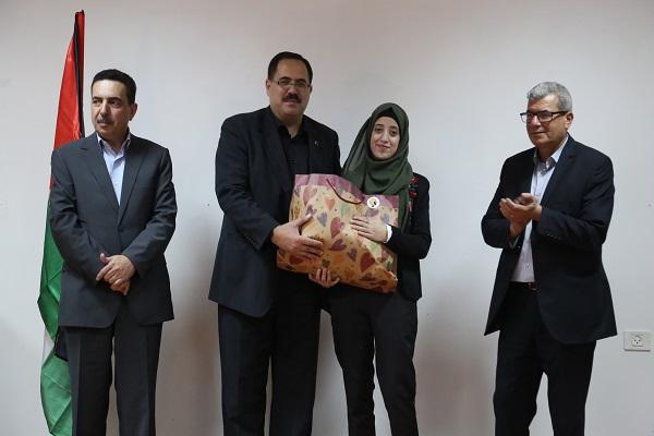 التربية وهيئة الأسرى تكرمان الطلبة الفائزين بمسابقة خواطر طلابية لأسرى الحرية 2