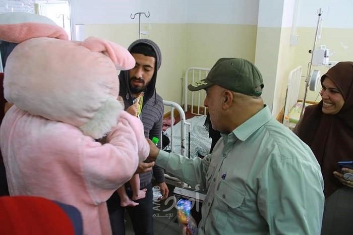 الخدمات الطبية و الكلية الجامعية تنظمان "الكرنفال الترفيهي" للأطفال شمال غزة