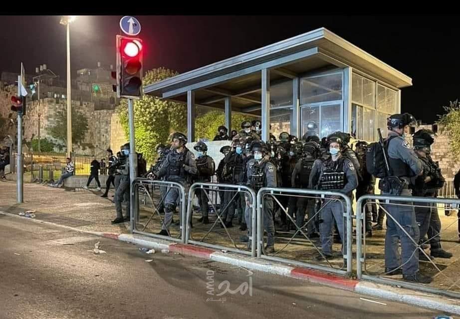 محدث - القدس: 6 إصابات خلال المواجهات مع قوات الاحتلال في منطقة باب العامود