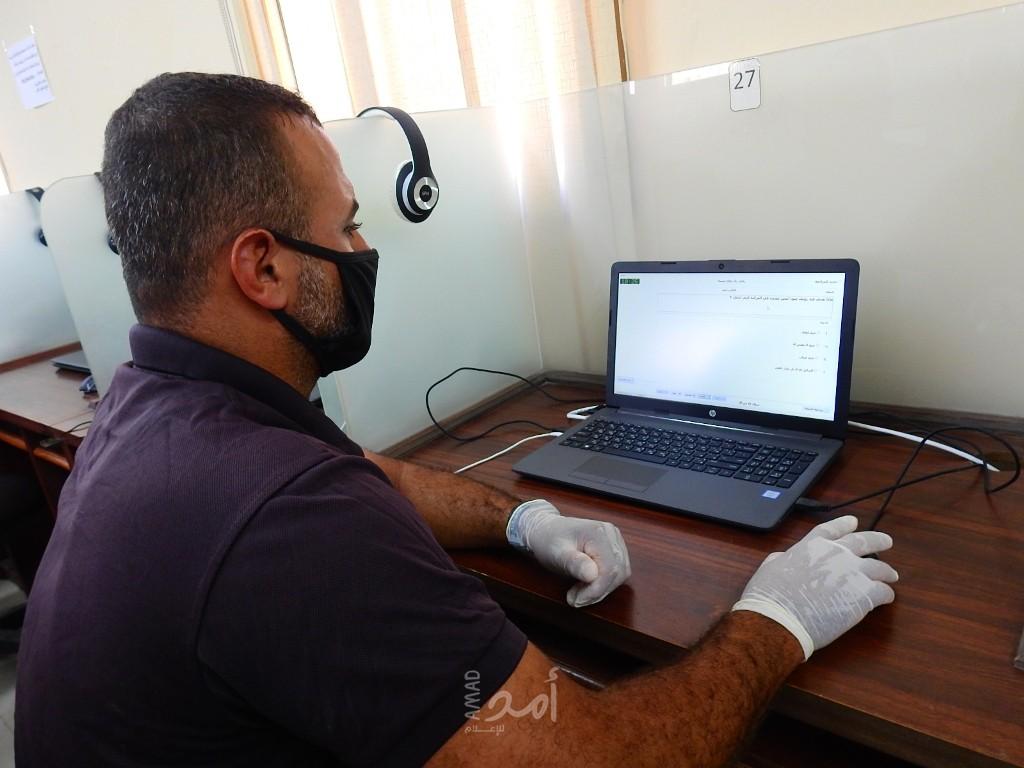 غزة: عودة العمل في الاختبارات النظرية  لطلبة مدراس تعليم السياقة