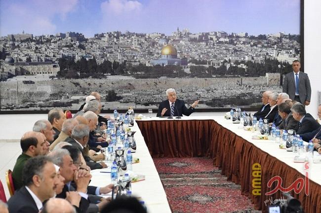 خاص -  "هبة غضب" يسارية في وجه عباس خلال لقاء "القيادة الفلسطينية"!
