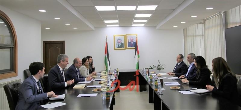 الشيخ يبحث مع المبعوث الأميركي آخر التطورات والمستجدات السياسية 