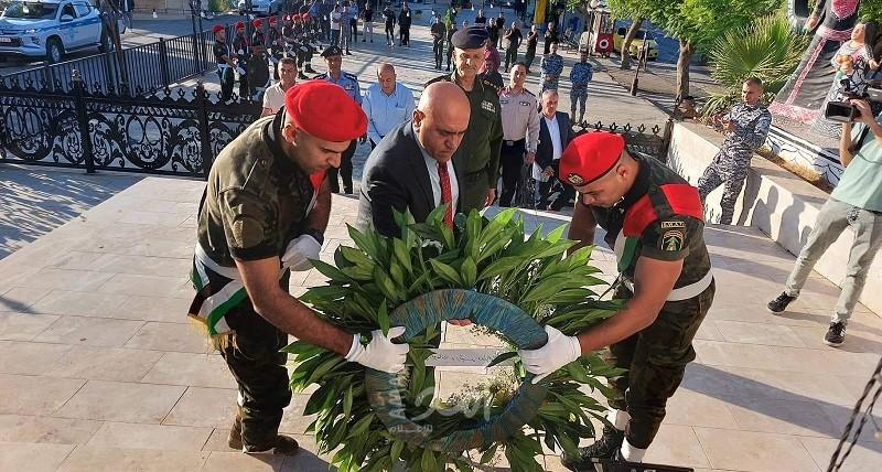 محافظو طوباس وجنين وقلقيلية يضعون أكاليل الزهور على "أضرحة الشهداء"