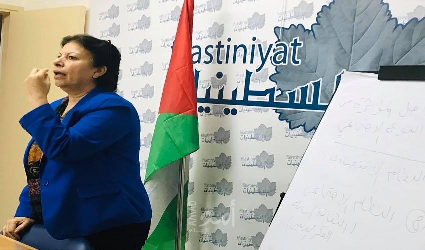 فلسطينيات تنعى الناشطة عزة قاسم