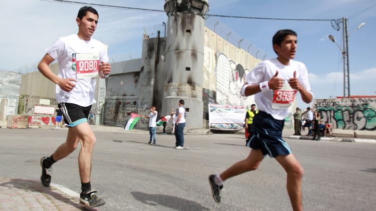 سلطات الاحتلال تمنع لاعبي المحافظات الجنوبية من المشاركة في ماراثون بيت لحم الدولي الرابع