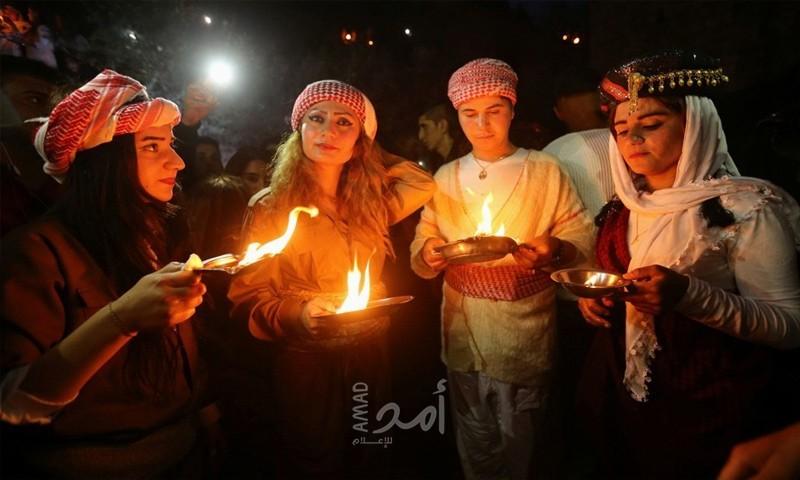 ماذا تعرف عن "الأربعاء الأحمر" الذي يحتفل به الإيزيديون؟