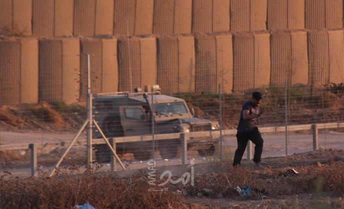 اطلاق النار من قبل جيش الاحتلال تجاه شبان اجتازوا السياج الفاصل شرق خانيونس