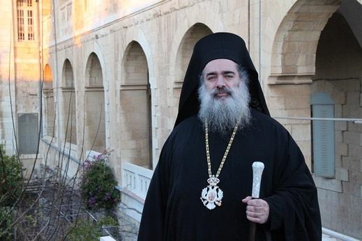 المطران حنا: نرفض نقل السفارة الأمريكية الى القدس ولا نخضع للابتزاز