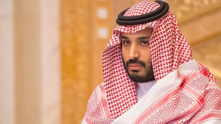 خطوة "غير مسبوقة"..محمد بن سلمان يكشف عن خطة السعودية لخفض الدعم للمواطنين "الأغنياء"