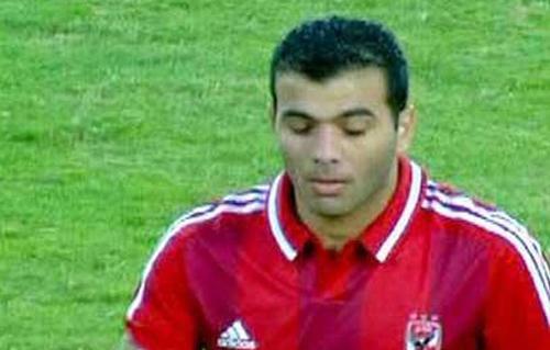 التفاصيل الكاملة لازمة عماد متعب في الاهلي